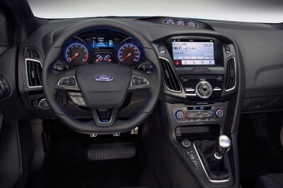 Used 2017 Ford Focus Rs Pictures 37 Photos Edmunds