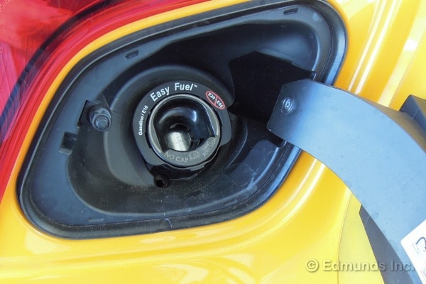 2013 ford focus gas tank
