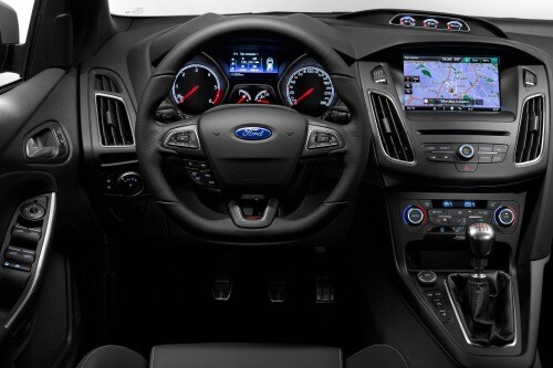 2015 Ford Focus ST 4dr Hatchback Dashboard