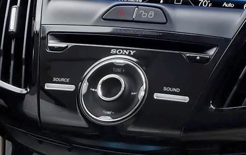 2012 Ford Focus BEV Center Console