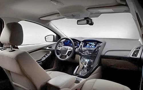 2012 Ford Focus BEV Interior