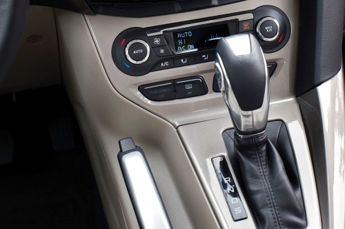 2013 Ford Focus Titanium Sedan Shifter