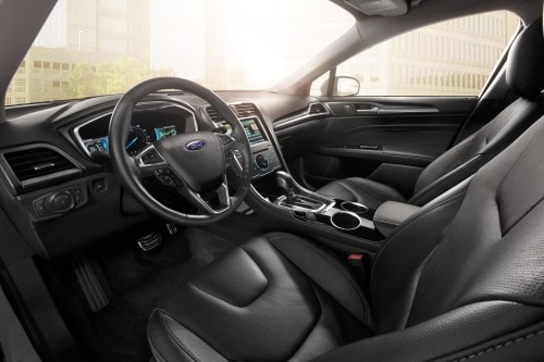 2016 Ford Fusion Energi Titanium Sedan Interior