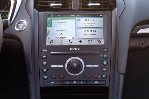 2017 Ford Fusion Energi Platinum Sedan Center Console