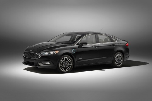2017 Ford Fusion Energi Platinum Sedan Exterior Shown