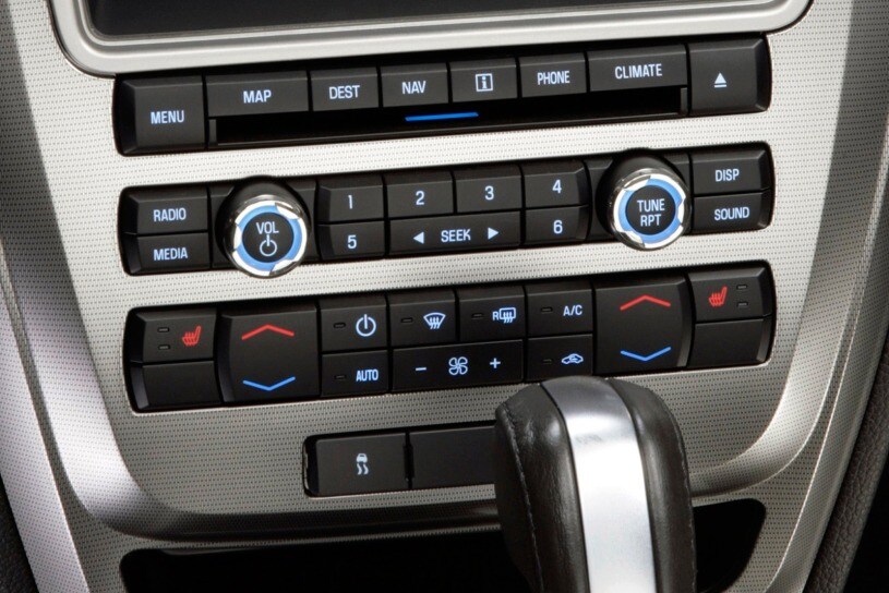 2010 Ford Fusion Hybrid Pictures 89 Photos Edmunds