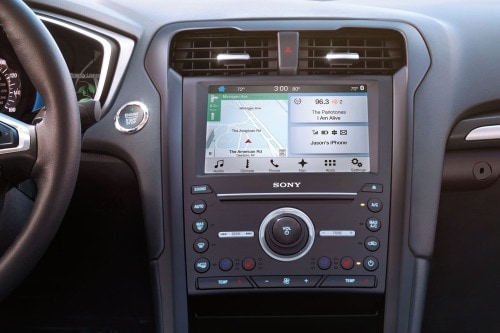 2018 Ford Fusion Hybrid Titanium Sedan Center Console