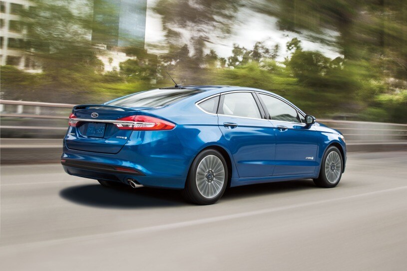 2018 ford fusion hybrid review