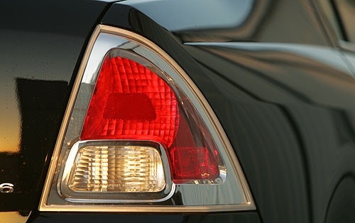 2006 Ford Fusion Tail Light Detail