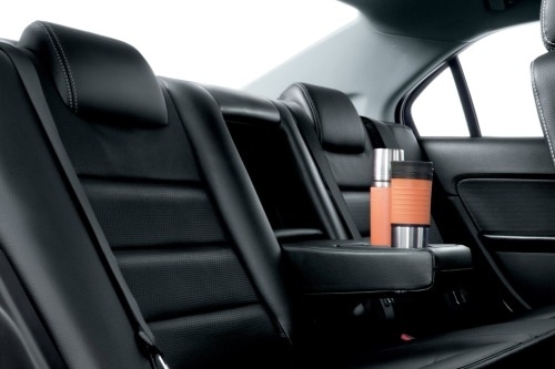 2007 Ford Fusion SEL Sedan Rear Interior
