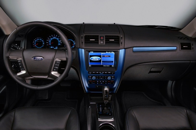 2010 Ford Fusion Pictures 88 Photos Edmunds