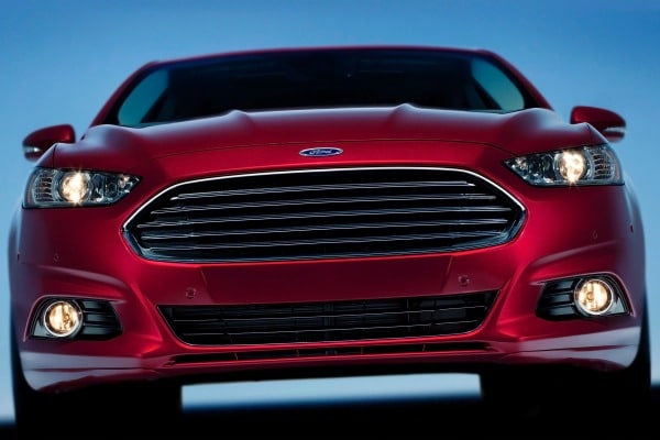 The 2013 Ford Fusion The 2013 Ford Fusion