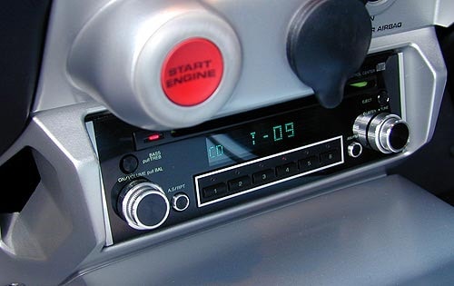 2005 Ford GT Audio Controls