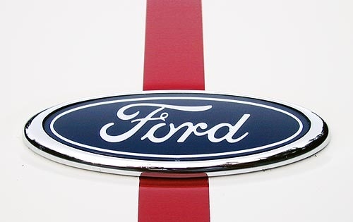 2005 Ford GT Front Badging