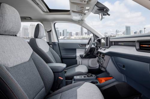 Ford Maverick XLT Crew Cab Pickup Interior