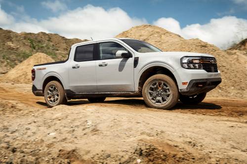 2023 Ford Maverick Lariat Crew Cab Pickup Profile. Tremor Package Shown.