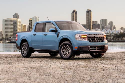 2023 Ford Maverick XLT Crew Cab Pickup Exterior