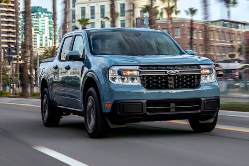 2023 Ford Maverick XLT Crew Cab Pickup Exterior