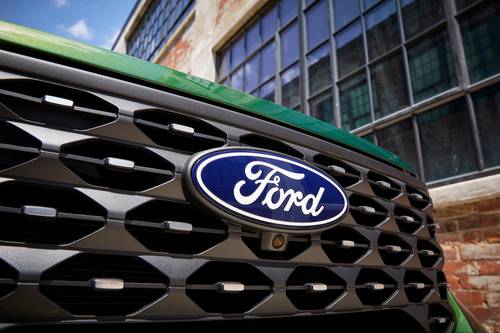 2025 Ford Maverick Lariat Crew Cab Pickup Front Badge