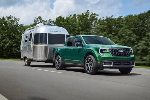 2025 Ford Maverick Lariat Crew Cab Pickup Lifestyle Exterior