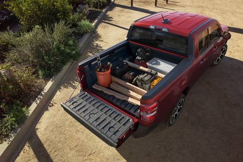 2026 Ford Maverick Lariat Crew Cab Pickup Lifestyle Exterior