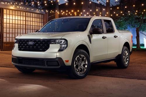 2026 Ford Maverick XLT Crew Cab Pickup Exterior