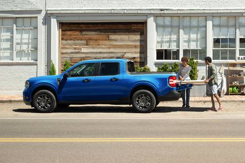 2026 Ford Maverick XLT Crew Cab Pickup Lifestyle Exterior