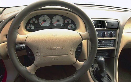 2000 Ford Mustang Cobra SVT 2dr Convertible