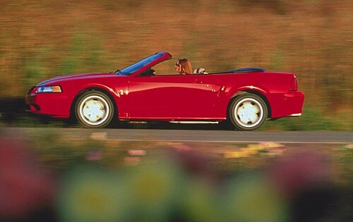 2000 Ford Mustang Cobra SVT 2dr Convertible 