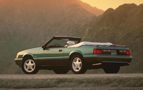 1992 Ford Mustang 2 Dr LX 5.0 Convertible