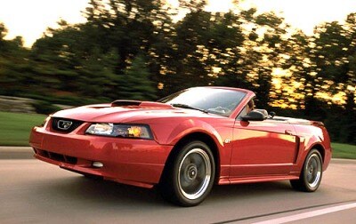 2002 Ford Mustang Gt Deluxe Convertible 46l V8 5 Speed