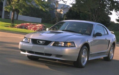Used 2002 Ford Mustang Gt Premium Coupe Review Ratings Edmunds 2002 Ford Mustang Coupe Edmunds Review Mpg