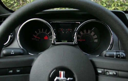 2005 Ford Mustang GT Coupe Gauge Cluster