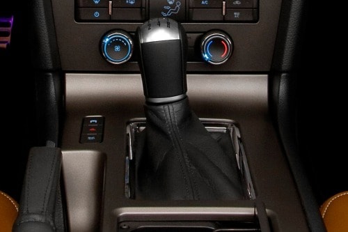 2010 Ford Mustang V6 Premium Convertible Shifter