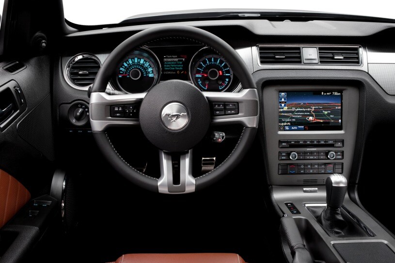 2013 Ford Mustang Pictures 315 Photos Edmunds