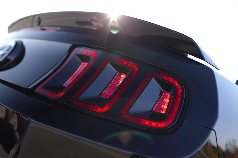 2013 Ford Mustang Pictures 315 Photos Edmunds