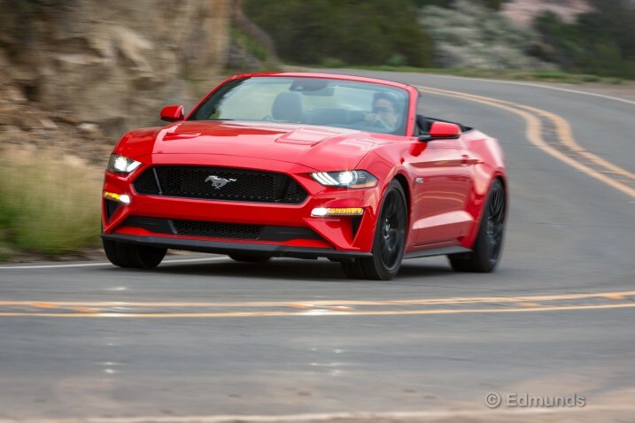 Roadnoise The Latest Greatest Car Content Edmunds 2019 Ford Mustang Gt Convertible