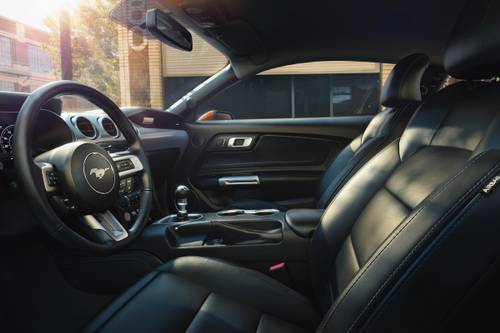 2018 Ford Mustang GT Premium Coupe Interior
