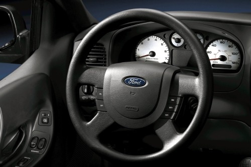 2007 Ford Ranger XLT Extended Cab Pickup Steering Wheel Detail