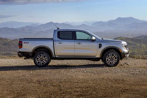 2024 Ford Ranger Lariat Crew Cab Pickup Profile