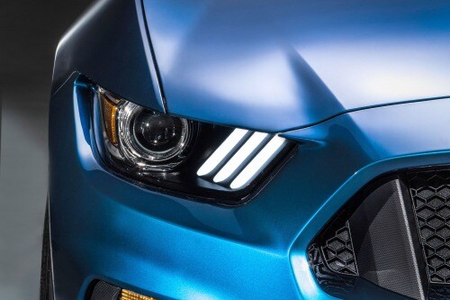 2016 Ford Shelby GT350 R Coupe Exterior Headlamp Detail