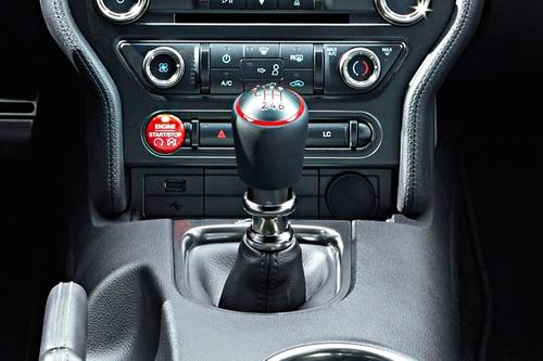 2017 Ford Shelby GT350 Coupe Shifter
