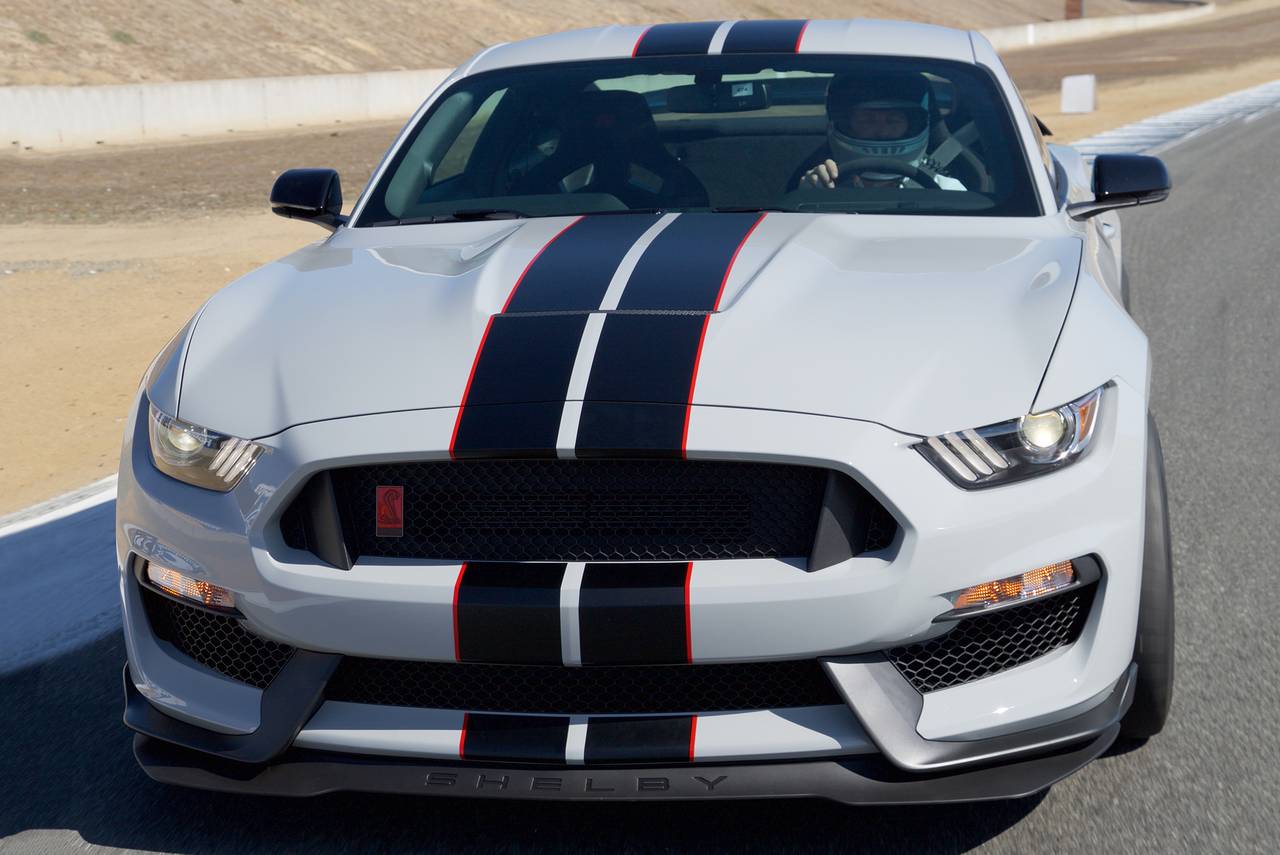 2017 Ford Shelby Gt350 Warning Reviews Top 10 Problems Safety