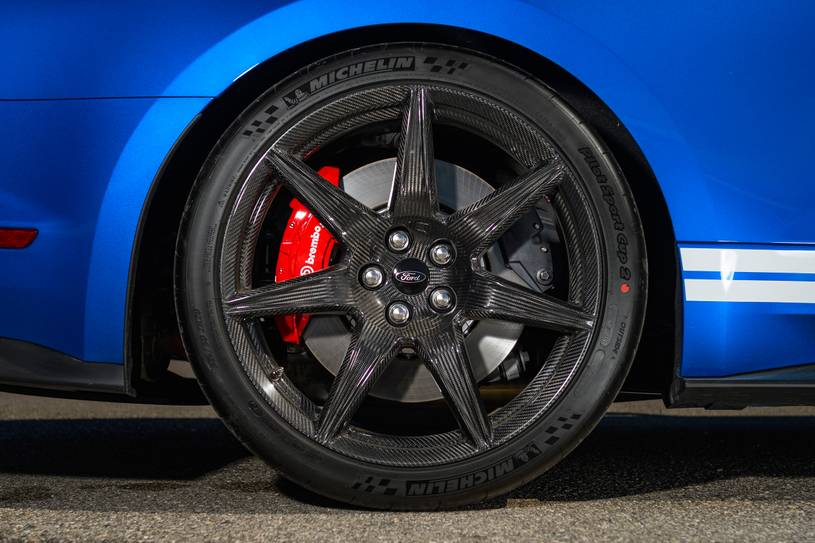 2021 Ford Shelby GT500 Pictures - 101 Photos | Edmunds