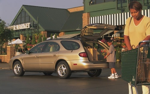 2001 Ford Taurus SE 4dr Wagon