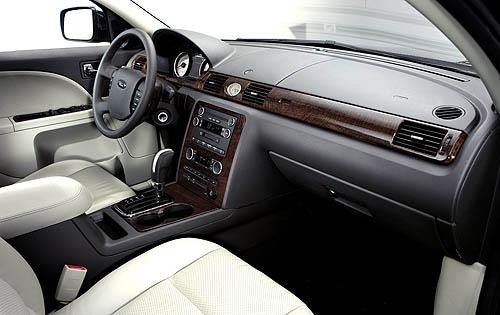 2008 Ford Taurus SEL Interior Detail