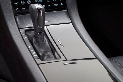 2013 Ford Taurus SHO Sedan Shifter