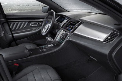 Used 2017 Ford Taurus Pictures 11 Photos Edmunds 2017 Ford Taurus Sho Sedan Interior
