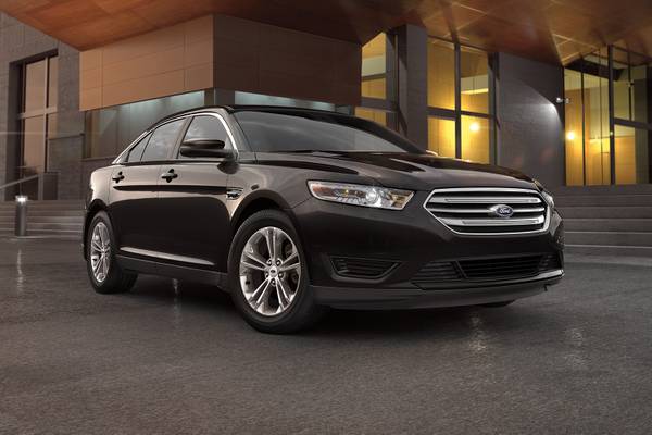 The 2018 Ford Taurus The 2018 Ford Taurus