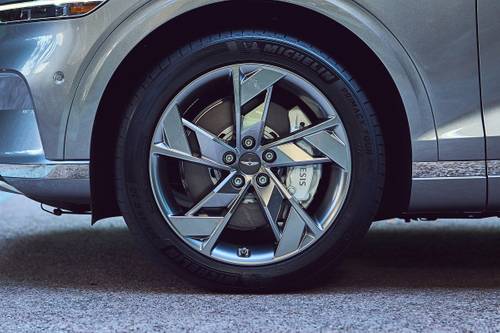 Genesis Electrified GV70 Advanced 4dr SUV Wheel